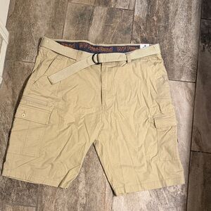 WR Free Band Men's Tan Cargo Shorts